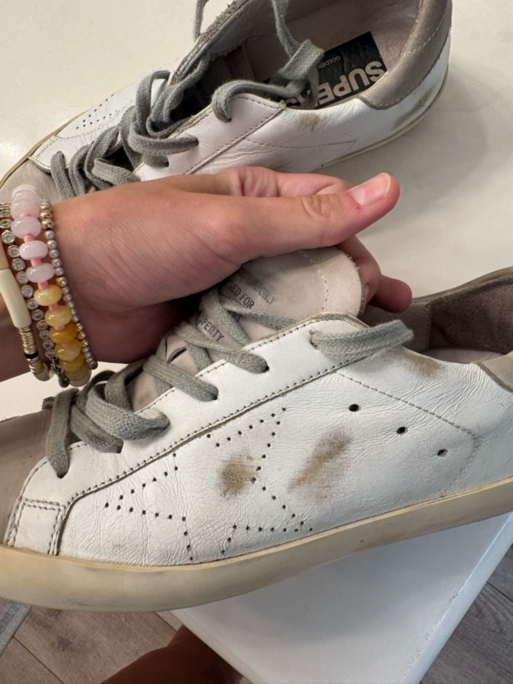 Golden Goose White and Gray Low-Top Sneakers - Picture 5 of 7
